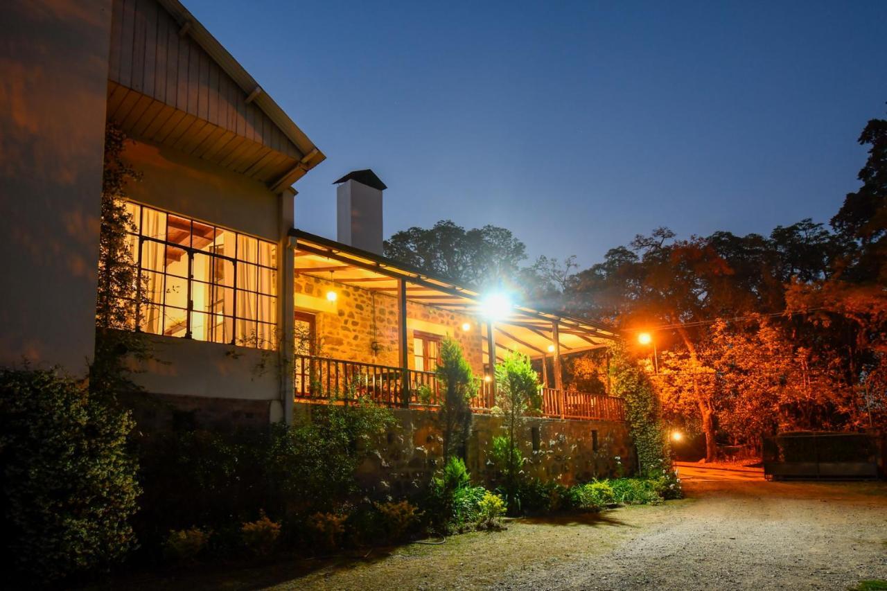 Hostal El Cerrito San Lorenzo San Lorenzo  Exterior photo